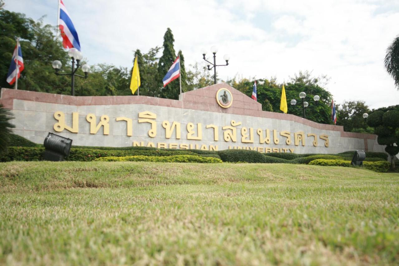 The 8 Factory Hotel Phitsanulok Esterno foto